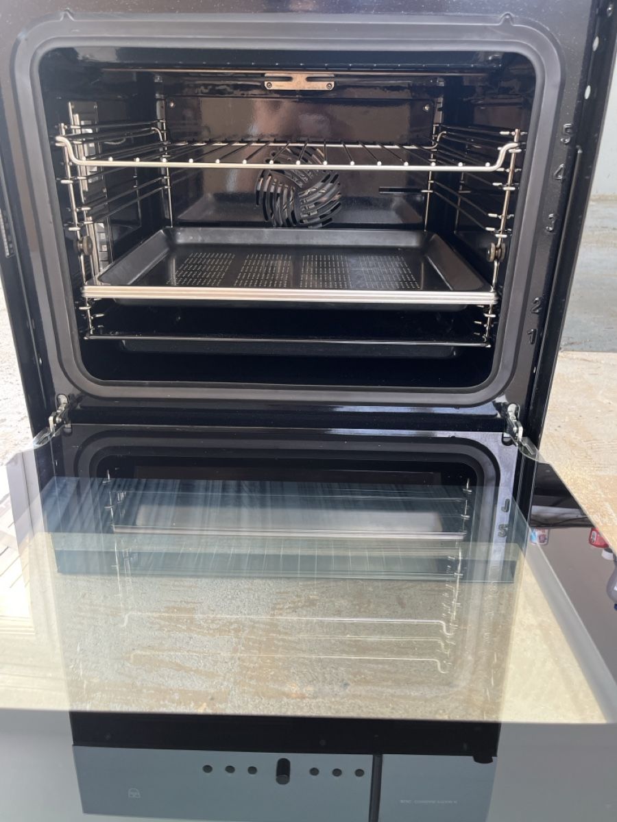 V-Zug Backöfen: ZUG COMBAIR-STEAM N Steamer oven with steam function – Gebraucht aus Kaisten von lfa_2tr6 3