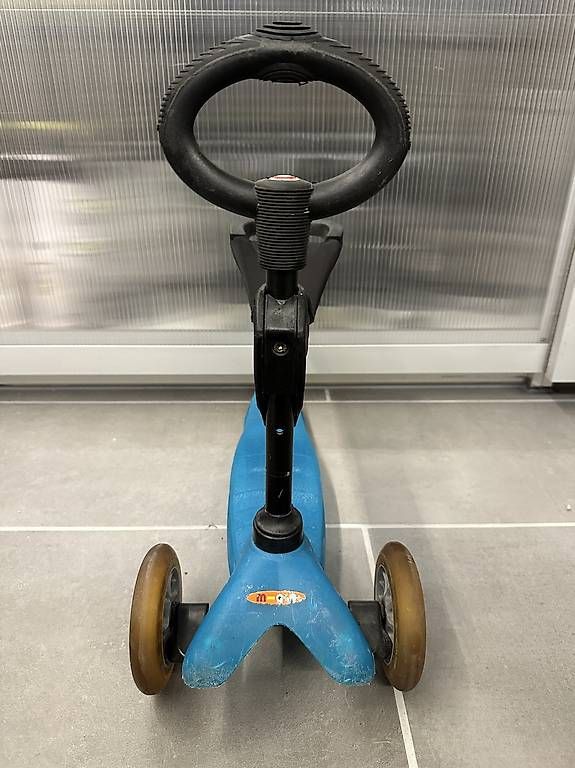 Veicoli per bambini: Mini Micro Roller, Kicki, Kickboard – Usato da Wängi venduto da mabospo 2