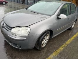 Vw golf v 1.6