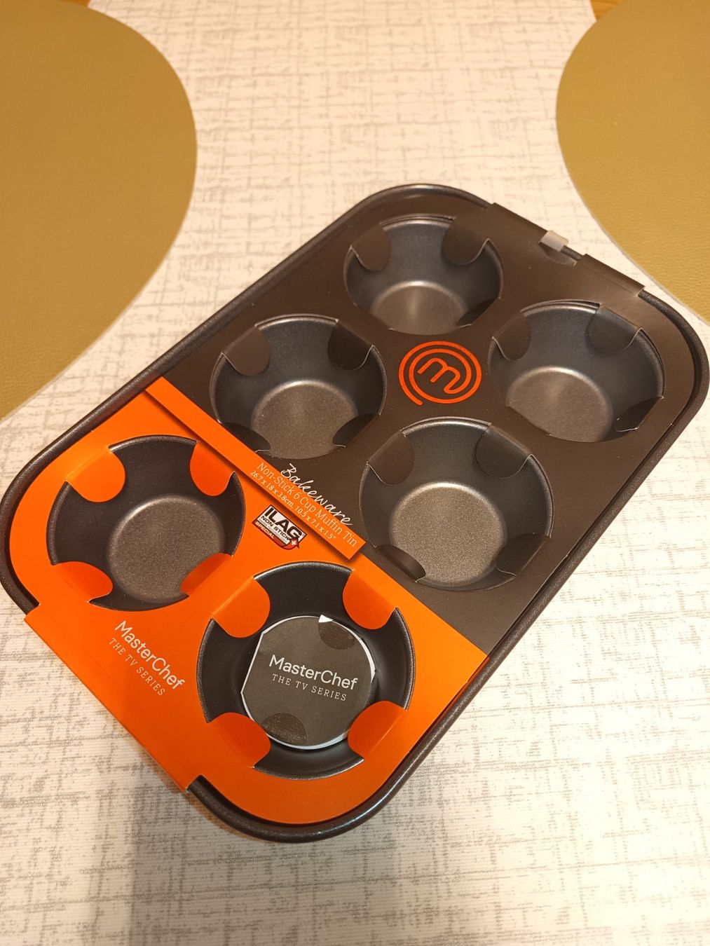 Teglie da forno: Muffin Backform Schweiz Masterchef – Nuovo e nell'imballaggio originale da Frümsen venduto da Swissline90