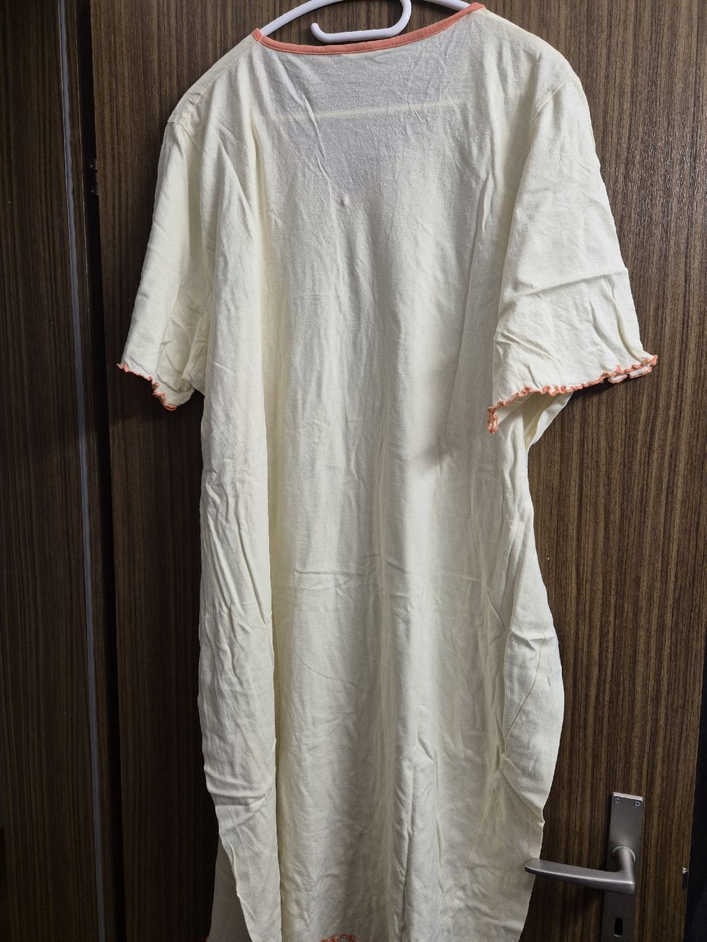 Negligees & Pyjamas: Nachthemd Damen – Gebraucht aus Langenthal von Polarisstern 1