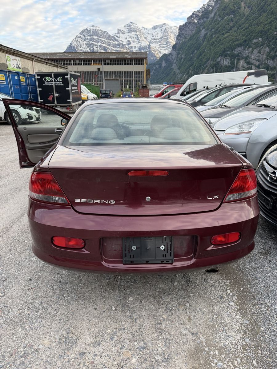 Chrysler Autos: Chrysler Sebring 2.7L Benzin Automatic – D'occasion à Mollis par BSL10 3