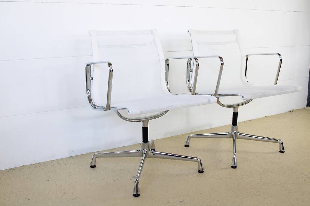 Chaises: Vitra Eames Stühle EA 108 drehbar – D'occasion à Meinisberg par atelier_TILIJA 2