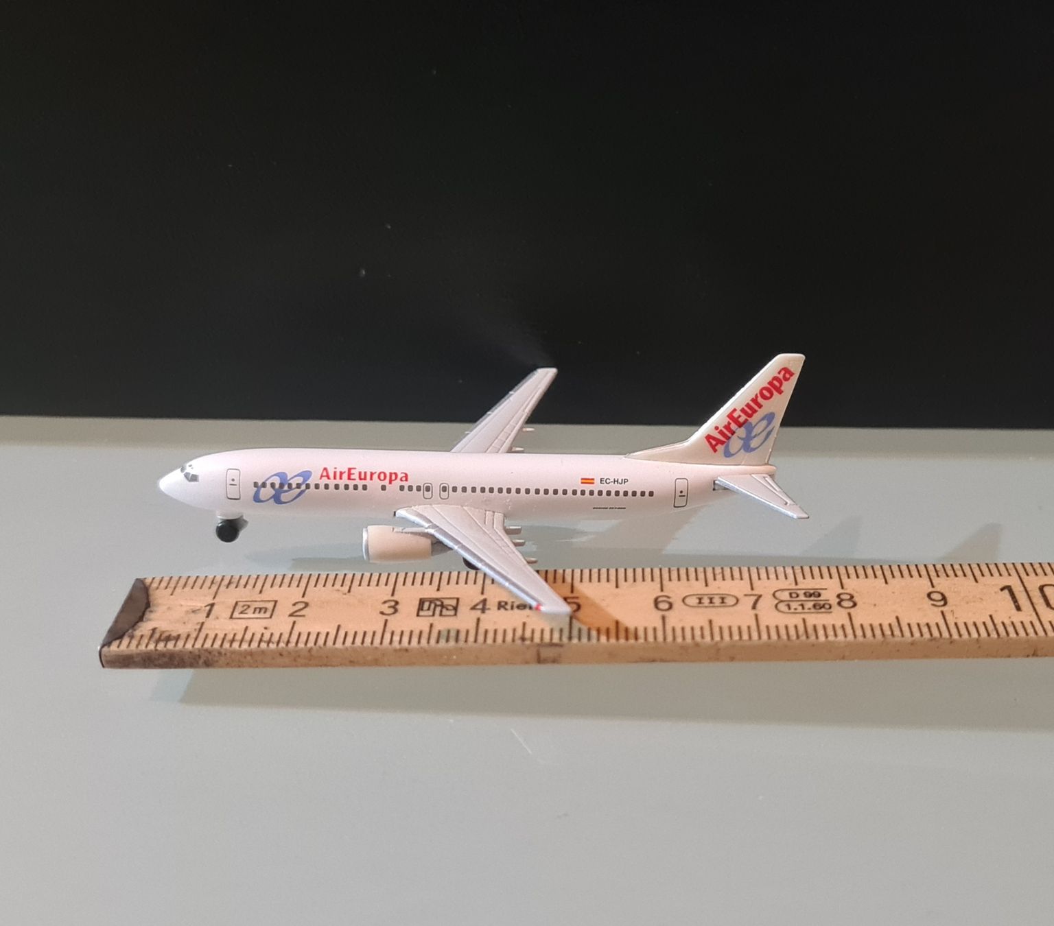 Herpa Kit di modellismo & Modellini statici: Herpa Air Europa 1:500 – Usato da Uetendorf venduto da myhome12 3