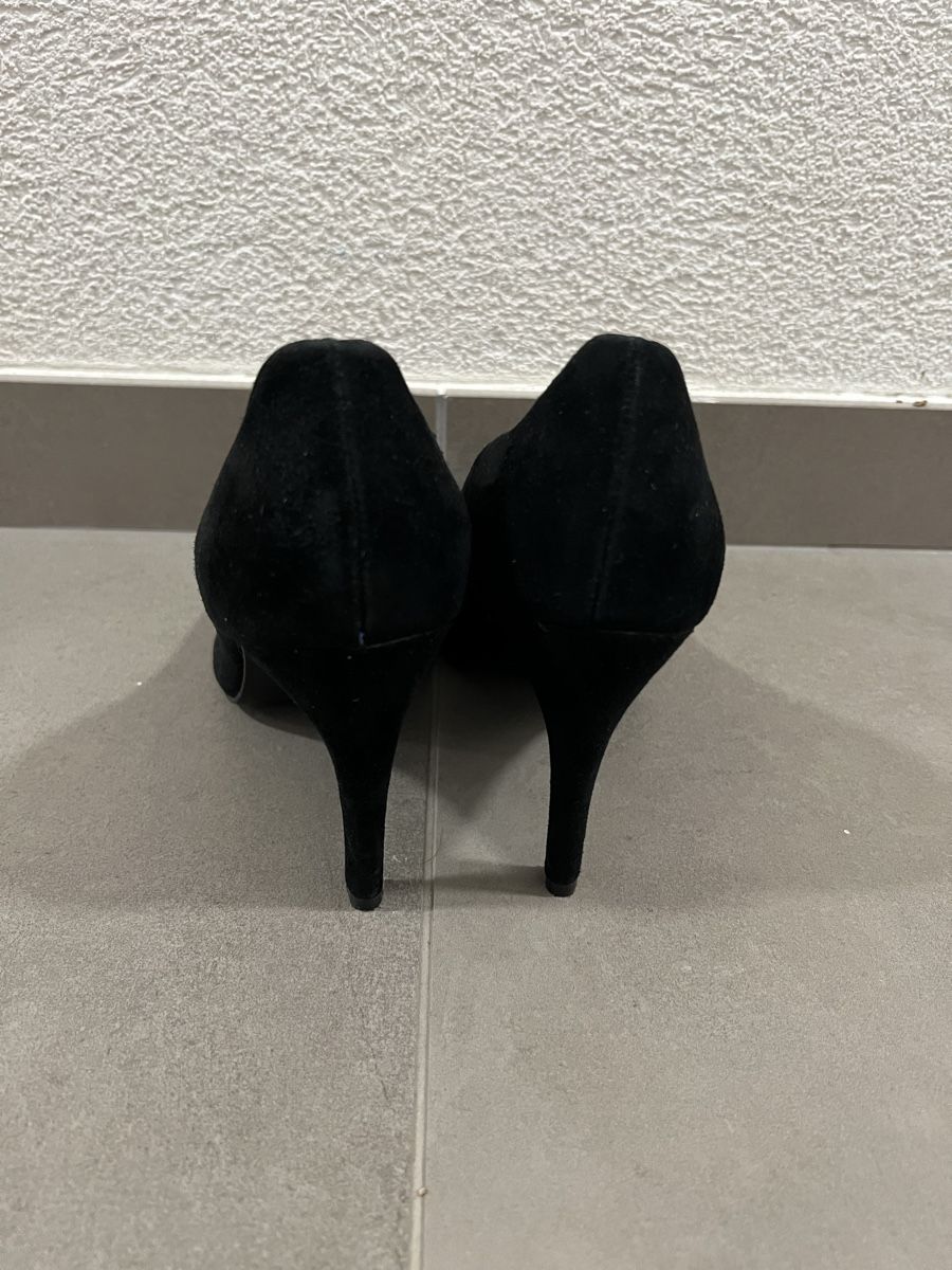 Scarpe da donna: Kiomi black suede pumps – Nuovo (secondo la descrizione) da Prangins venduto da ale_f88f 1