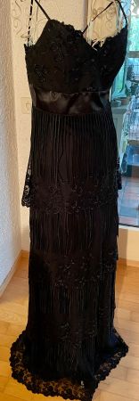 schwarzes langes Kleid,, Party