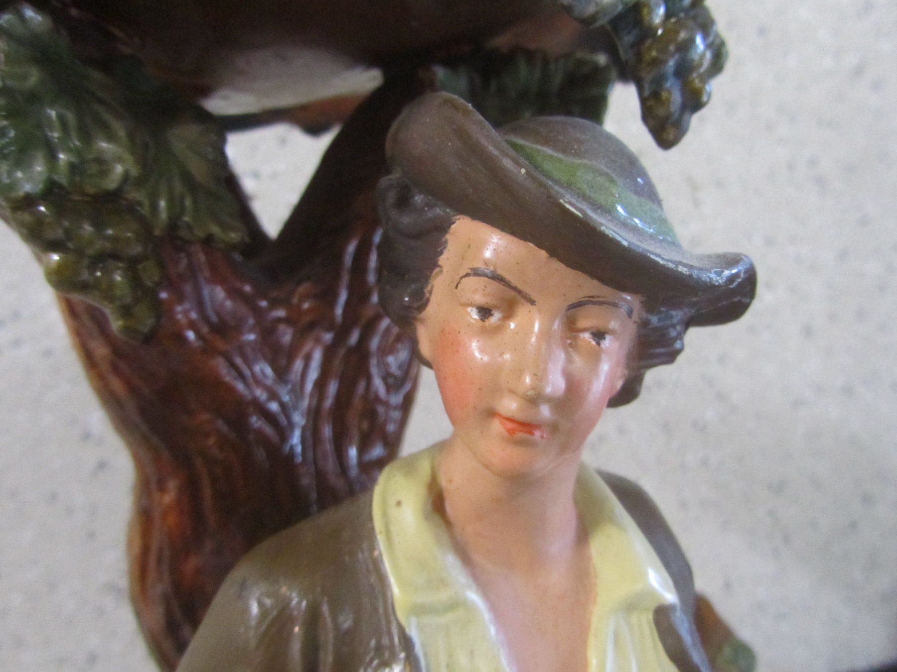 Tutte le decorazioni: Antike Keramik Blumengestell/Figur – Usato da Seengen venduto da mikelele 3