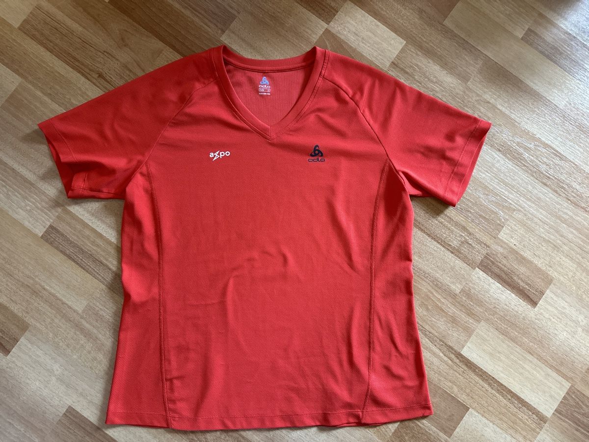 Odlo T-shirt: Odlo T-Shirt Lady Gr. L rot – Usato da St. Gallen venduto da mai_zpt7