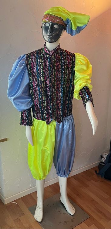 Costumi: Fasnachtskostüm komplett – Usato da Zwingen venduto da crazy84