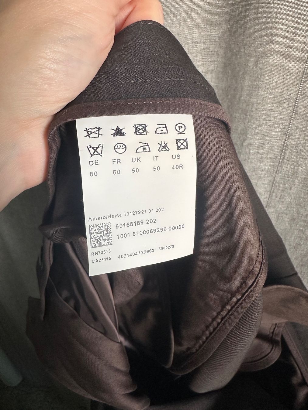 Hugo Boss Completi: Hugo Boss Herren Anzug – Usato da Uitikon Waldegg venduto da MGC 4