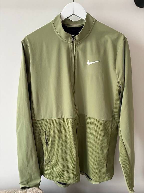 Giacche: Nike Grüne Tennis Jacke M – Usato da Henggart venduto da escorpio0511