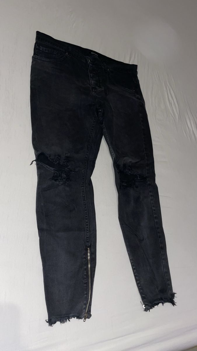 Jeans: NOHOW Jeans  – Usato da Derendingen venduto da ivanvero19 1