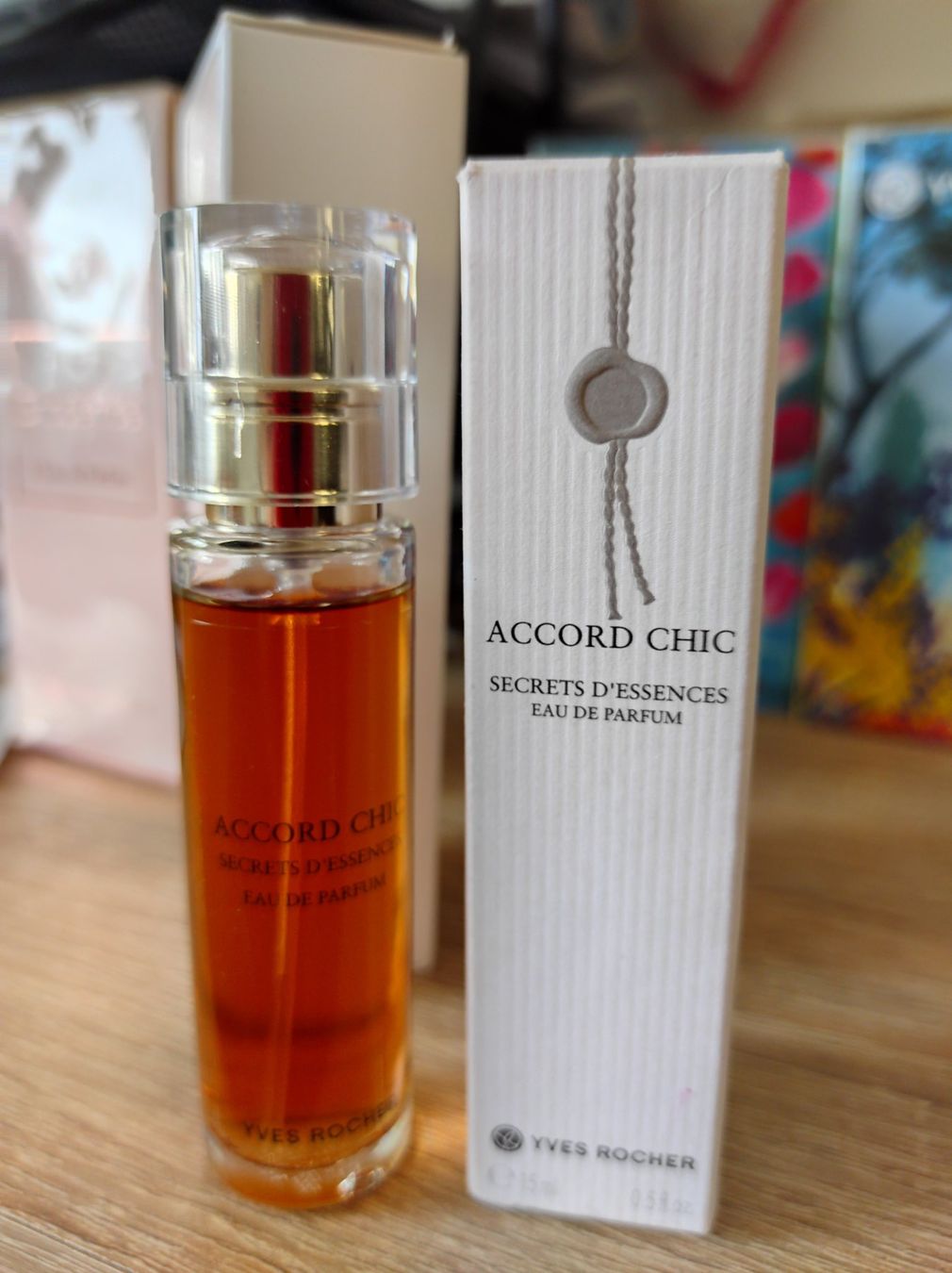 Yves Rocher Profumi & Eau de Toilette: parfum Accord Chic d Yves Roche 15 ml – Nuovo e nell'imballaggio originale da Renens VD venduto da cla_7zv5