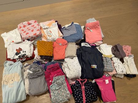 Kleiderpaket für Mädchen, Grösse 86