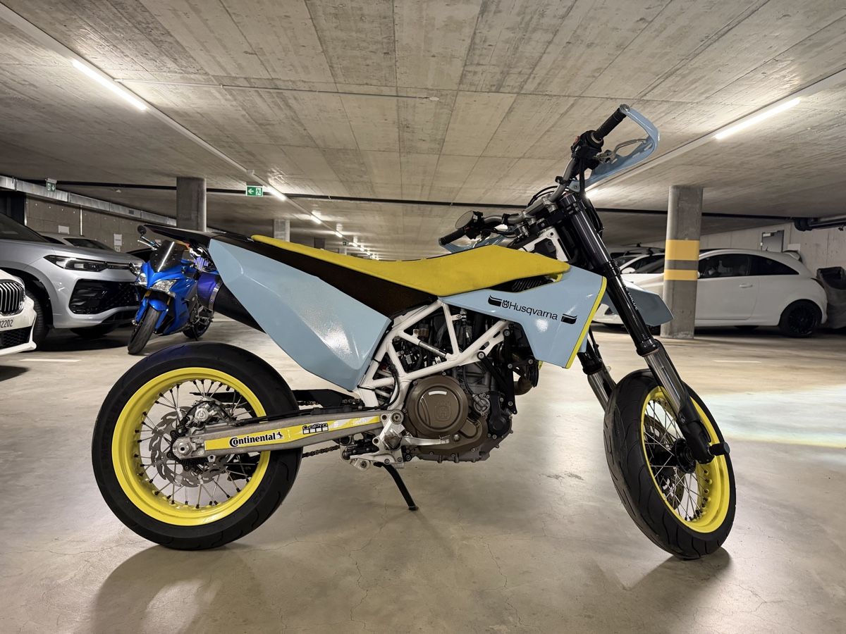Husqvarna Strada: Husqvarna 701 Supermoto – Usato da Niederwangen BE venduto da ninalupold 2
