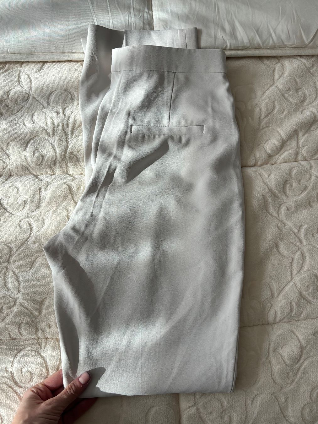 H&M Hosen: Pants in beige size 38 NP: 59.- – Neu (gemäss Beschreibung) aus Horgen von len_qjz9 1