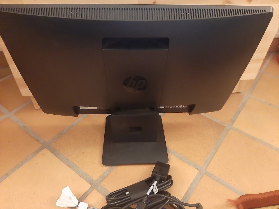 Monitore: Écran HP Prodisplay P232 monitor – Gebraucht aus Gingins von danolive 1