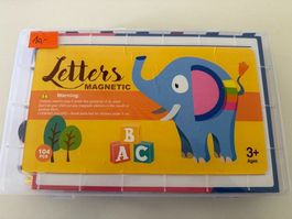 Jeu de lettres magnétiques / Magnetbuchstaben