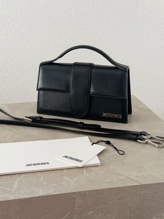 Jacquemus Le Grand Bambino schwarz/silber