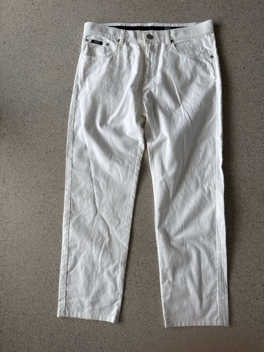 Hugo Boss Pantaloni: HUGO BOSS Hose in weiss – Nuovo (secondo la descrizione) da Zollikofen venduto da Warmhals 1
