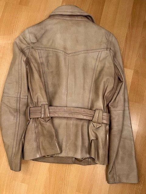Benetton Giacche: Lederjacke Benetton Gr.34 – Usato da Wabern venduto da MagdalenaWabern 2