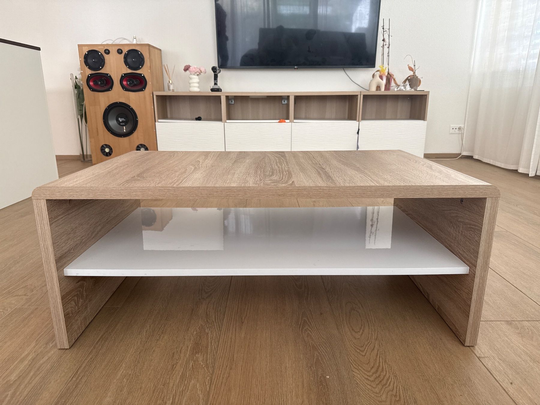 Tavoli: Salontisch Holzoptik mit Ablage – Usato da Merenschwand venduto da LuxeFlow 1