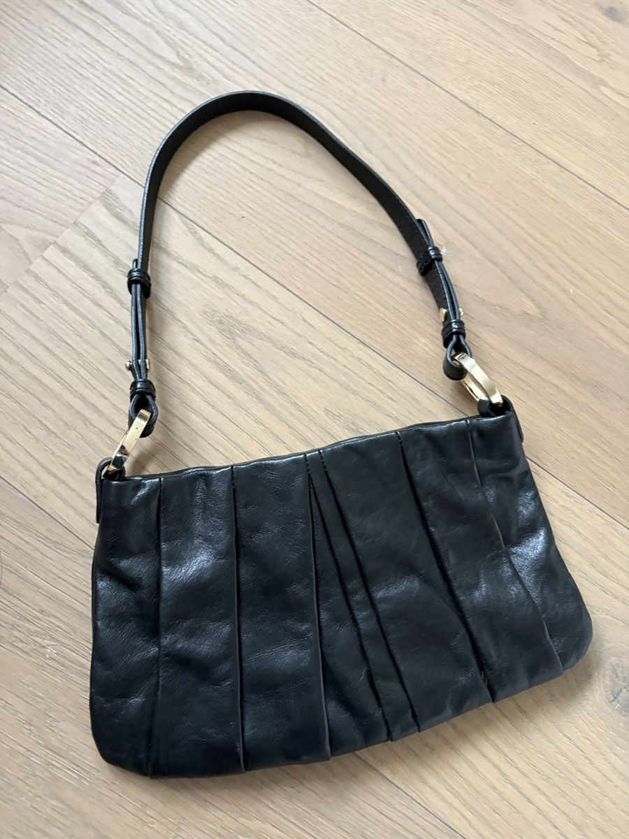 DKNY Sacs femmes: DKNY Tasche – D'occasion à neerach par HeuWa 2
