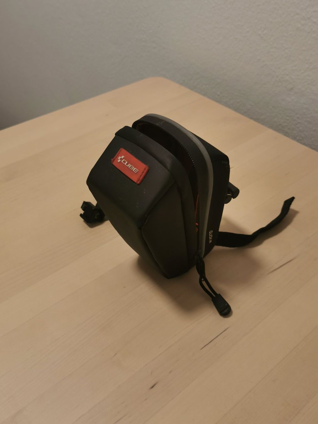 Cube Pezzi di ricambio: Cube Satteltasche fürs Velo – Usato da Bern venduto da seb_2jsn 2