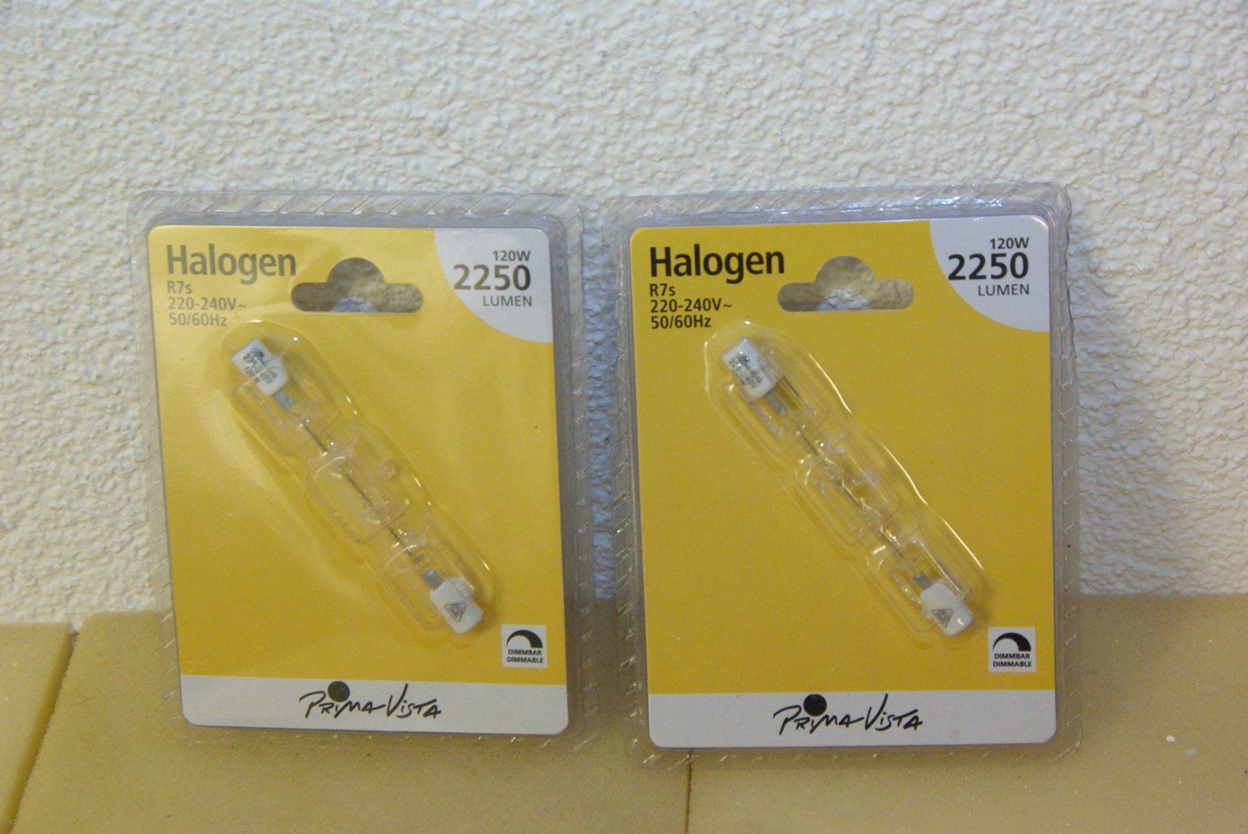 Lampade: 2x Halogen Leuchtmittel R7s, 120 Watt – Nuovo e nell'imballaggio originale da Herisau venduto da Cevianer1844