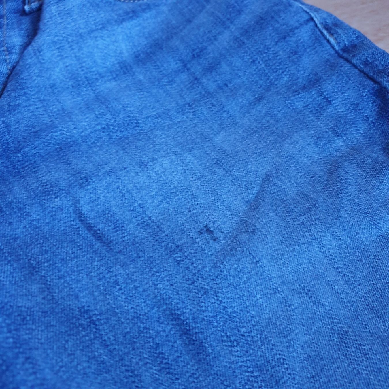 Levi's Jeans: Short Grosse 28 Lewis Levi's Summer – Usato da Val D Illiez venduto da SnowRoof 2