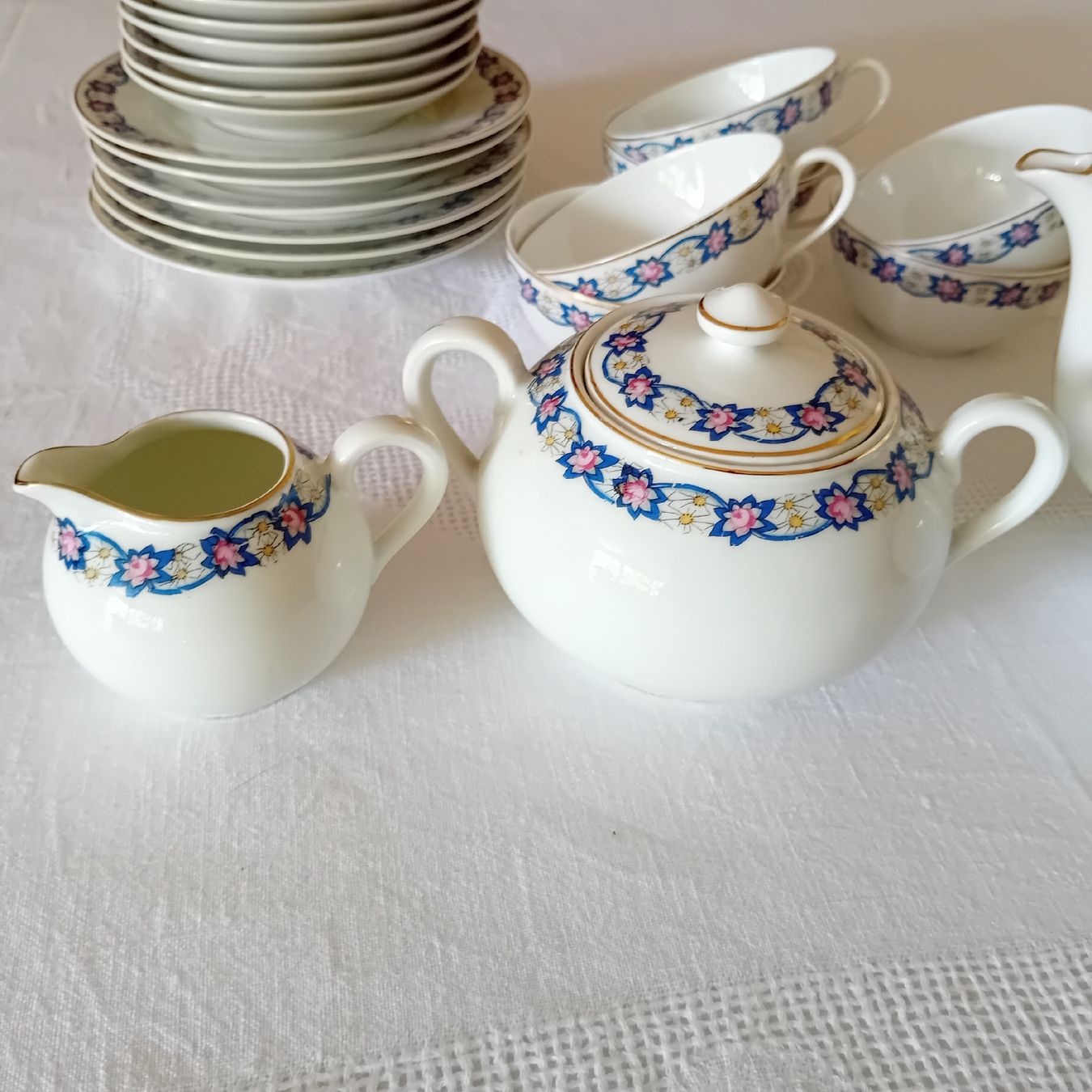 Set di piatti: service à thé – Usato da Biel/Bienne venduto da Monhub 3