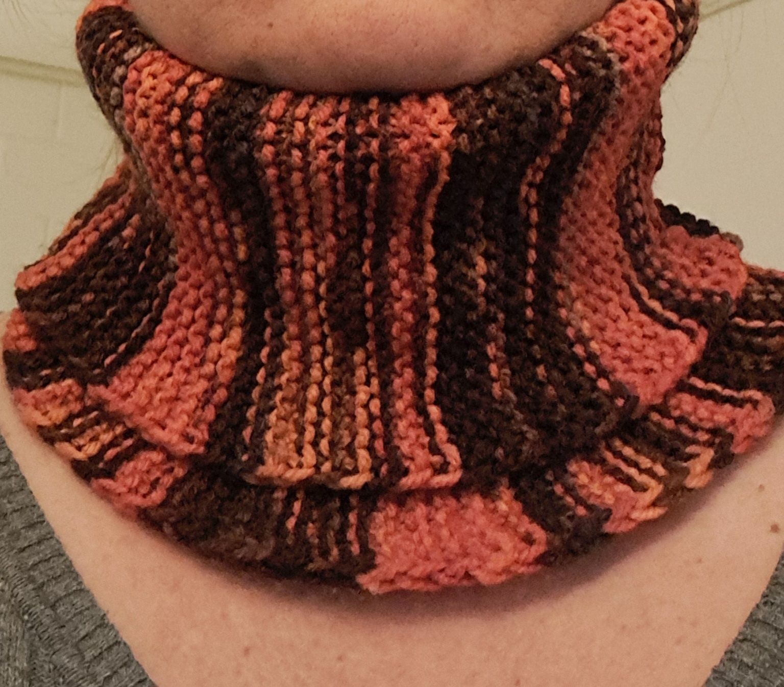 Foulard & Sciarpe: Loop Schal - Herbstfarben 🍁  - NEU – Nuovo (secondo la descrizione) da Krauchthal venduto da Handmade_Hub