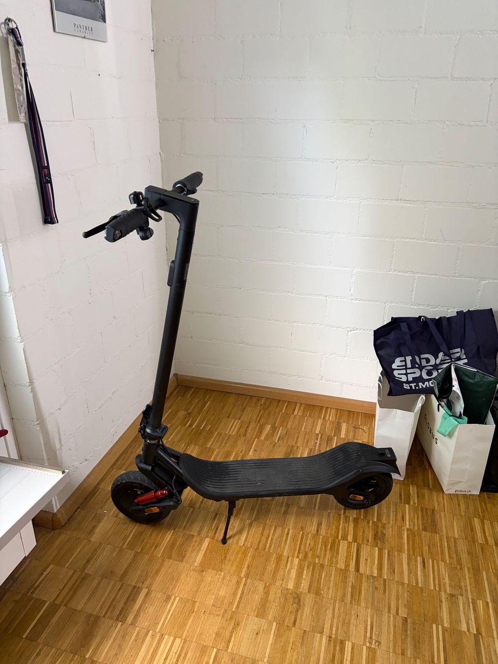 Kickboard: E Roller / Elektor Trottinet Wie Neu – Nuovo (secondo la descrizione) da Basel venduto da bsl_sale