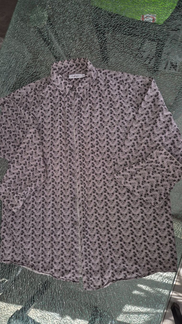 Hemden: Camicia uomo – Gebraucht aus Gordevio von RUBY104