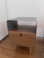 Nachttisch mit Eschenfurnier und Stahlmetall, Joris