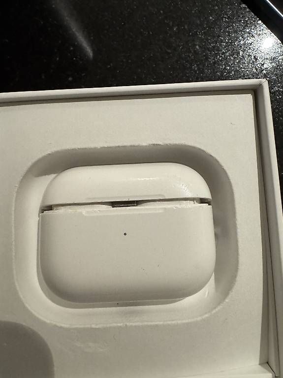 Cuffie: Apple AirPods Pro – Usato da Illnau venduto da Fakiraa