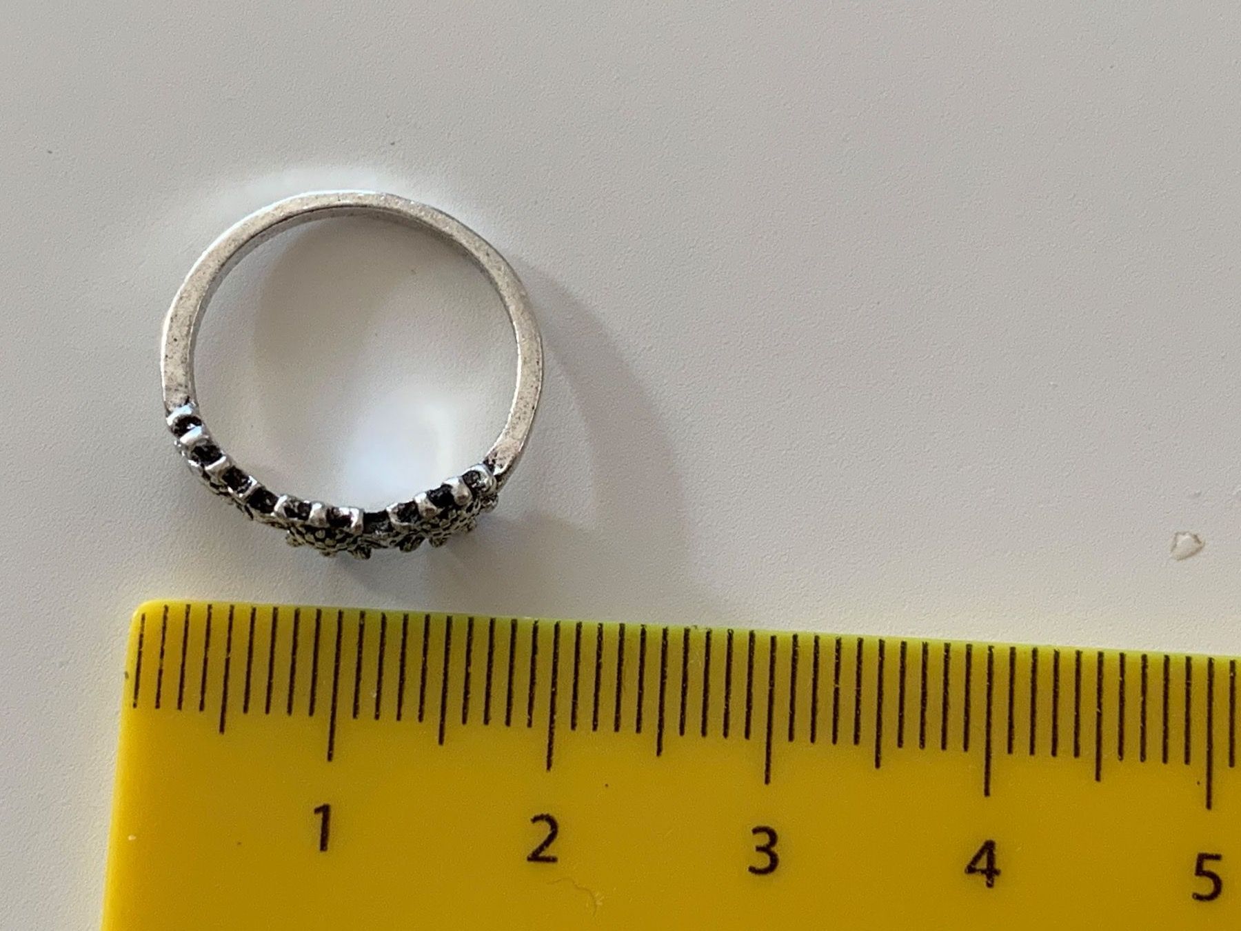 Bagues: Fingerring / Ring Sonnenblumen für Mädchen – Neuf avec emballage d'origine à Beromünster par msklef 4