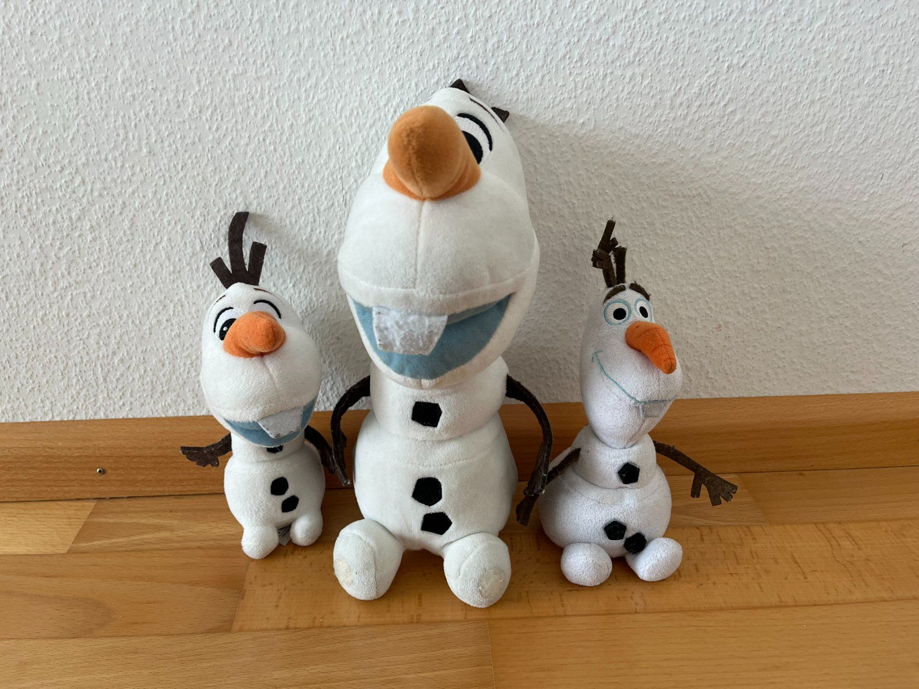 Disney Giocattoli: Olaf-Plüsch-Set – Usato da Muttenz venduto da Juvenile33