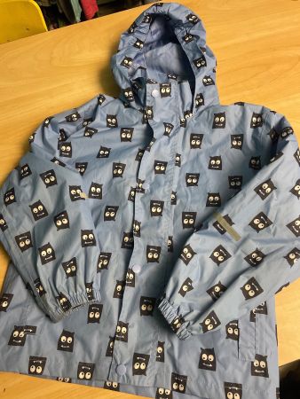 Leichte Regenjacke Gr.128