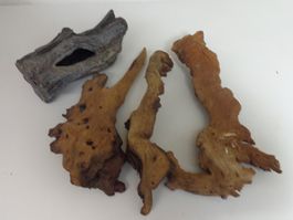 3 Spezial Holz äste , Kunststoffröhre L= 30 cm B=12 cm