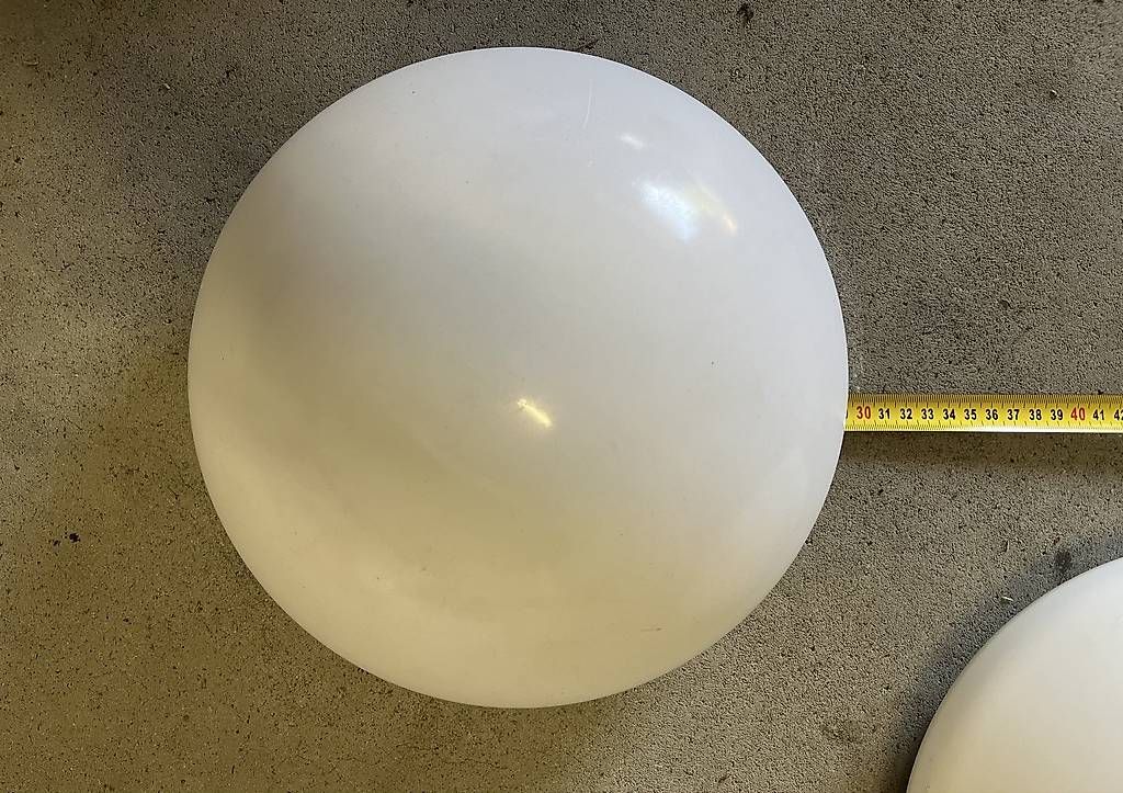 Kronleuchter & Deckenlampen: 2x plafonniers avec détecteur intégré – Gebraucht aus Péry von SGerber37 1