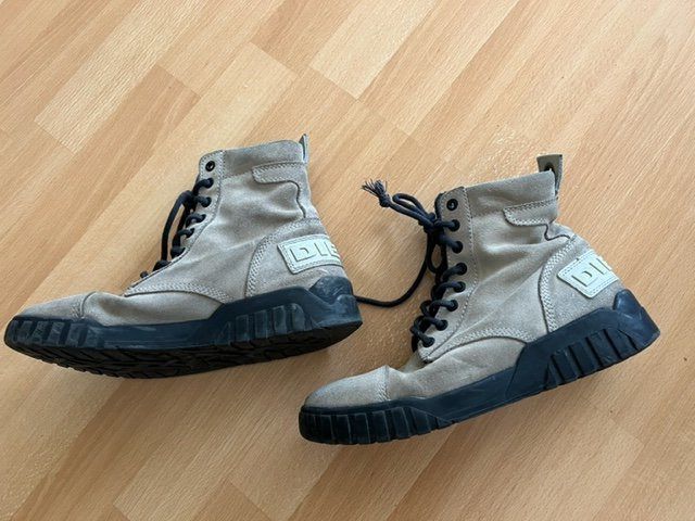 Diesel Schuhe für Jungen: DIESEL Schuhe Leder beige Gr.40 – Gebraucht aus Wabern von adamovski 5