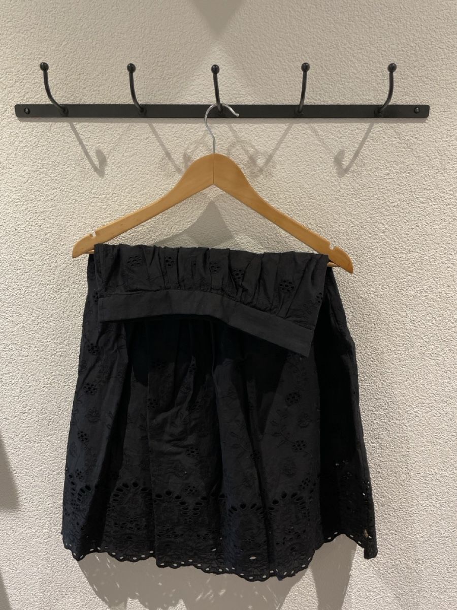 H&M Gonne: Schwarzer Rock von H&M – Usato da Schmitten FR venduto da Monei19 1