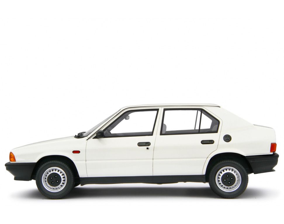 Norev Modellauto Alfa Romeo Giulia TI Super 1963 weiß Modellauto 1:18