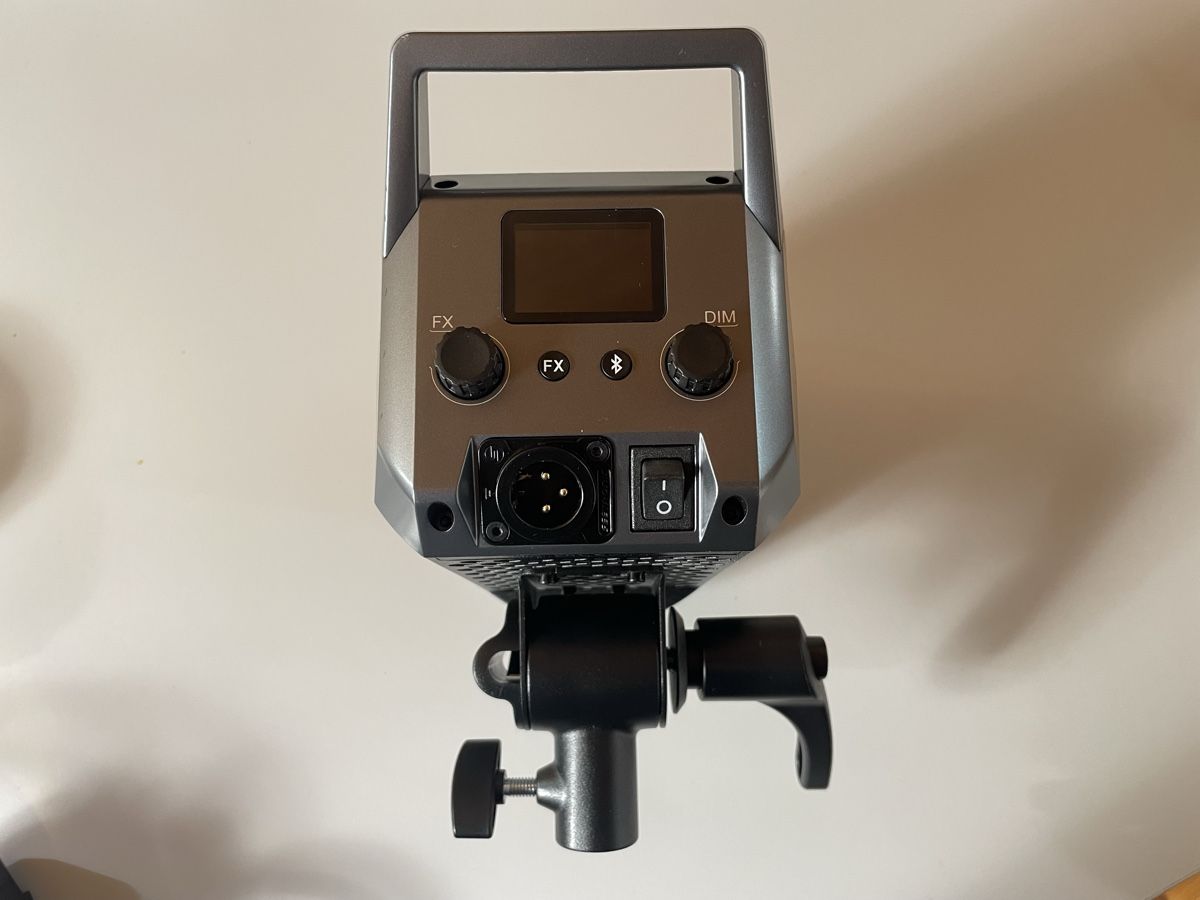 Godox Lampes: Godox Litemons LA200D Daylight LED Light, 230W – D'occasion à Nesslau par Wolzen 1