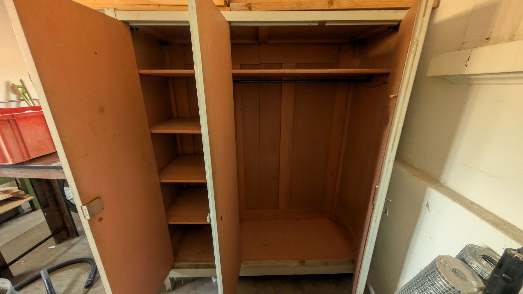 Armadi: Schrank – Usato da Münchwilen TG venduto da raffi099 1