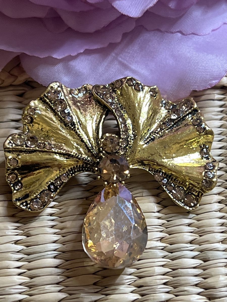 Broches & Aiguilles: Goldene Brosche mit Ginkgoblättern – Neuf (Voir description) à Seon par Sunny-Schmuck78 1