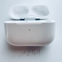 Original Apple Ladecase A2968 für AirPods Pro 2 Gen. USB-C