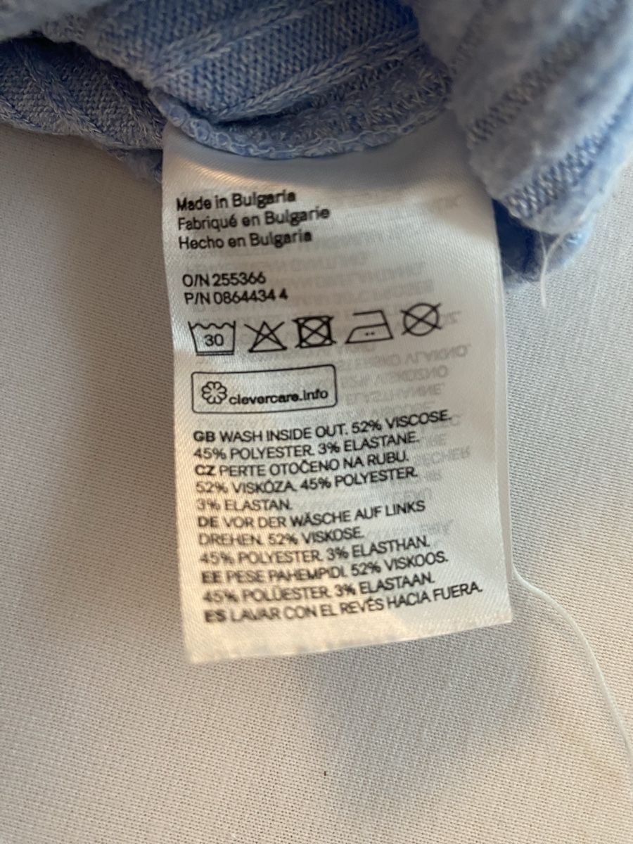 H&M Pullover & Sweatshirts: Pull H&M bleu clair taille 152 – Gebraucht aus Vesenaz von nat_mq8l 3
