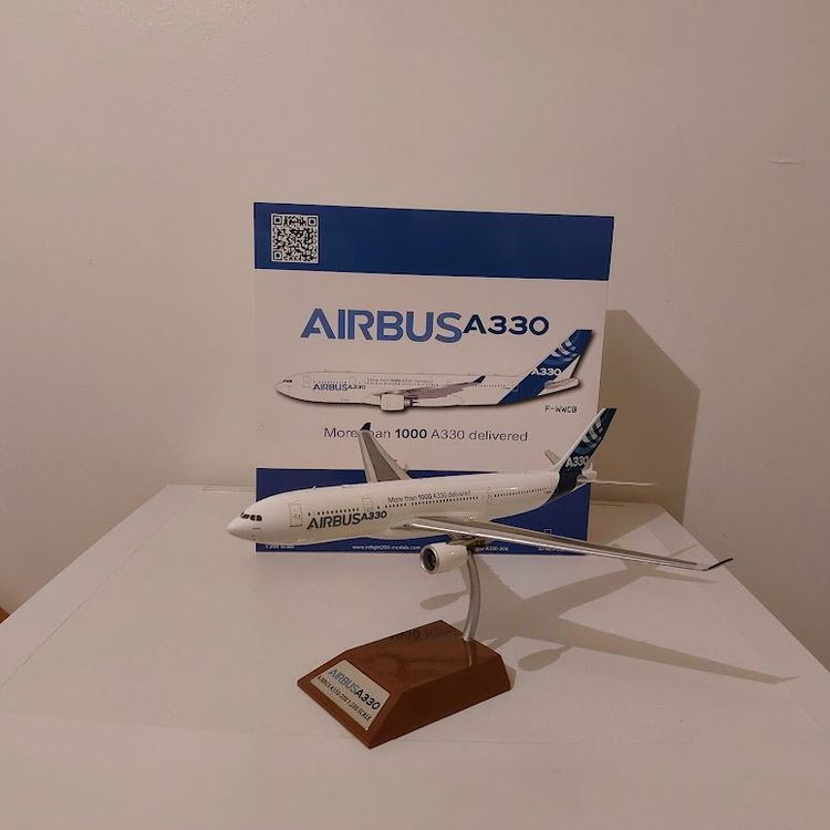 Maquette Airbus A330 20 Cm – Avion Miniature Métal Et Plastique – Support Inclus – Déco Bureau Ou Cadeau Collectionneur